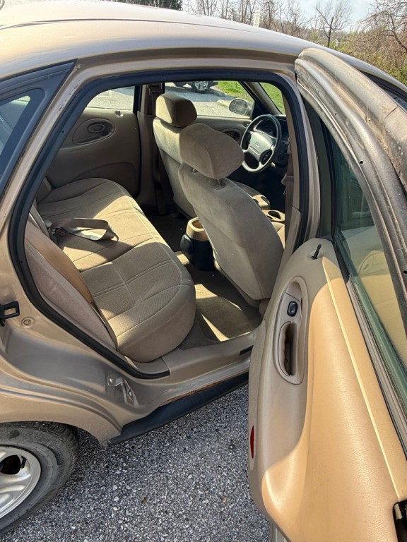 1998 Ford Taurus Image 10