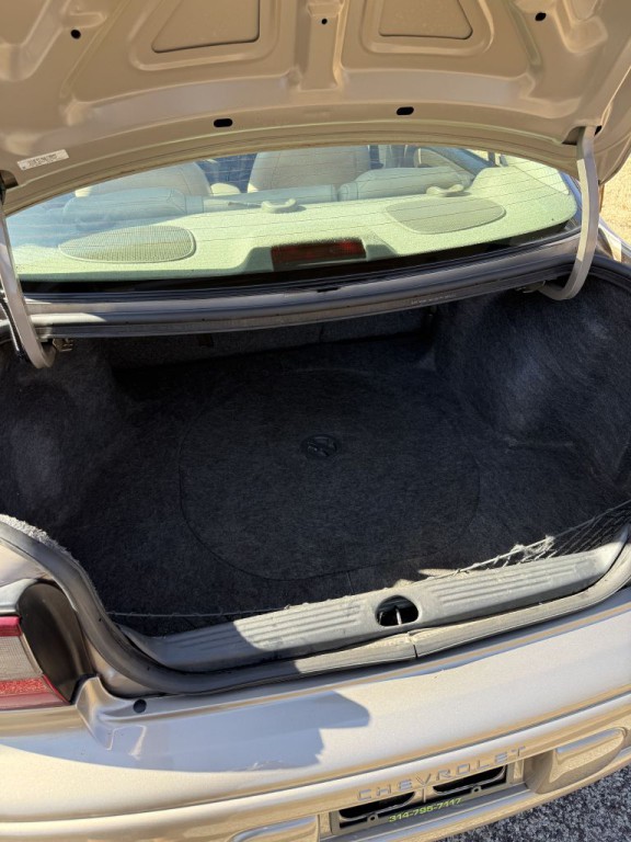 2000 Chevrolet Malibu Image 12