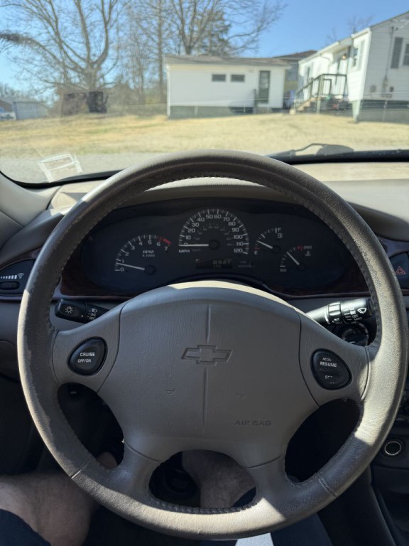 2000 Chevrolet Malibu Image 18