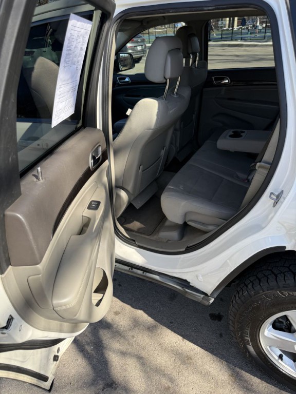 2012 Jeep Grand Cherokee Image 10