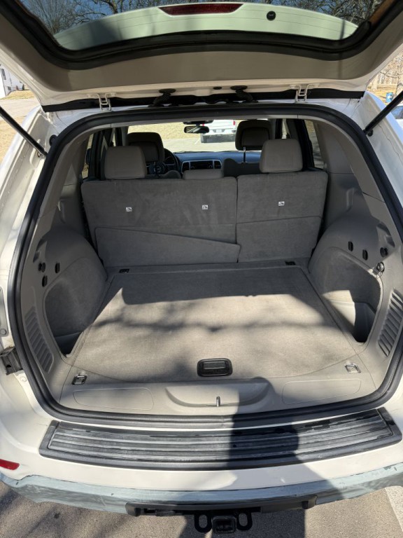 2012 Jeep Grand Cherokee Image 12