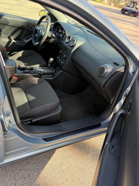 2007 Pontiac G6 Image 10