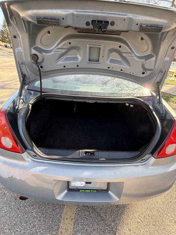 2007 Pontiac G6 Image 12