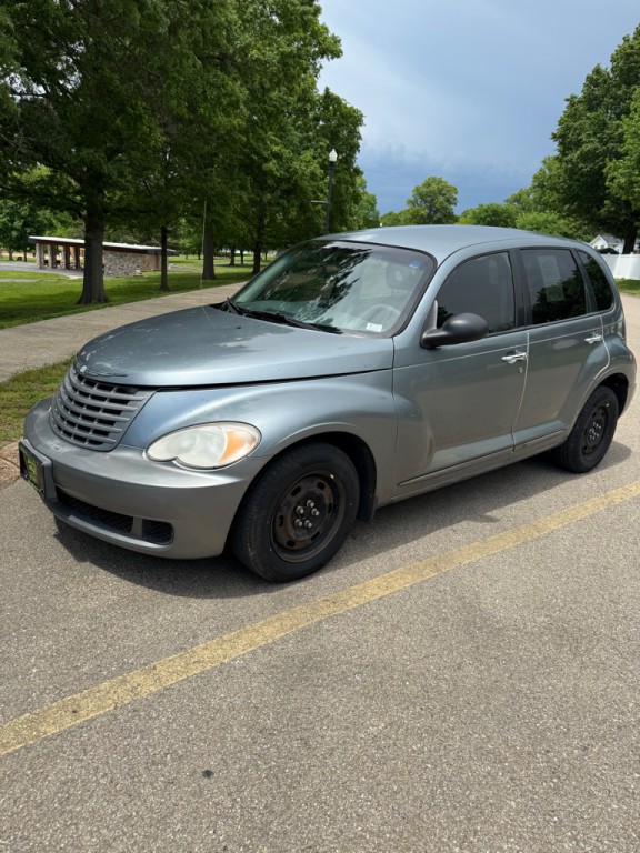 2009 Chrysler PT Cruiser Image 1