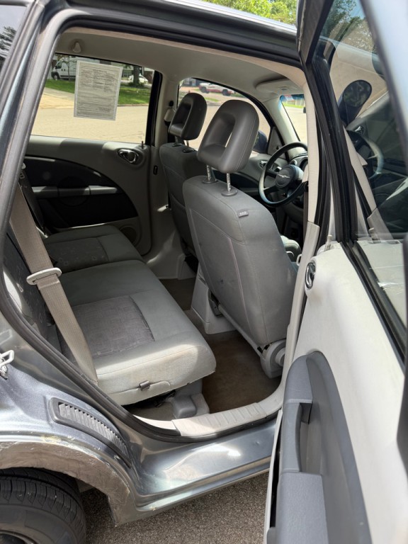 2009 Chrysler PT Cruiser Image 10