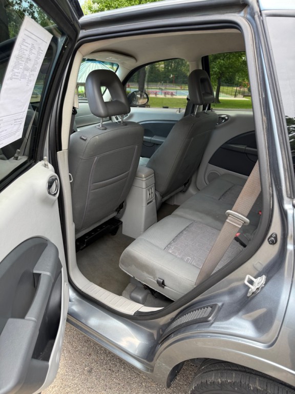 2009 Chrysler PT Cruiser Image 11