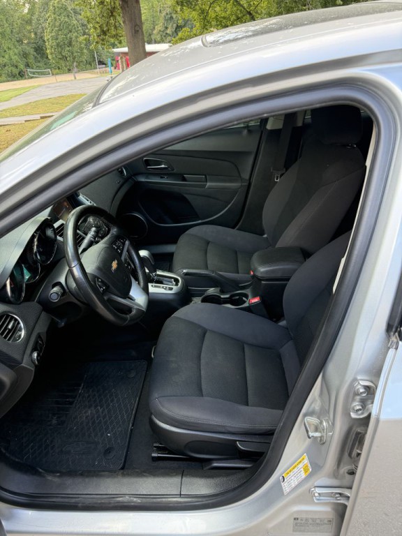 2014 Chevrolet Cruze Image 10