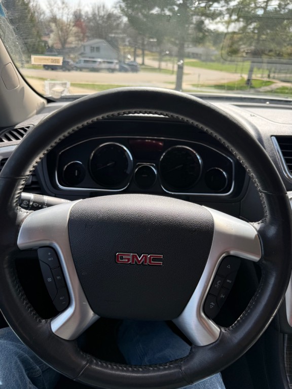 2016 GMC Acadia Image 42