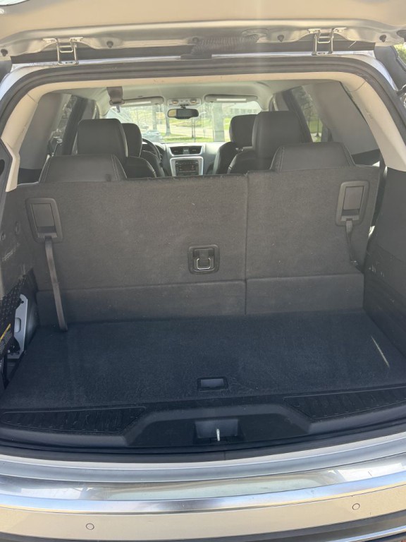 2016 GMC Acadia Image 14