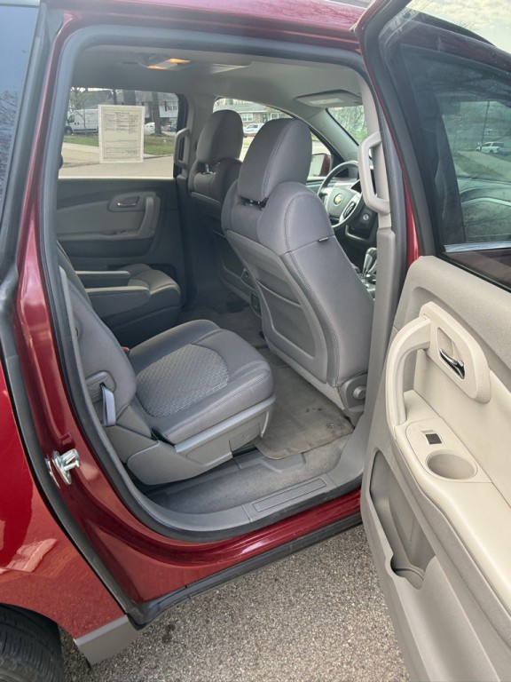 2011 Chevrolet Traverse Image 10