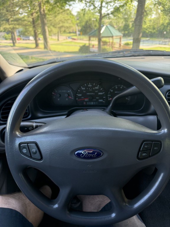 2001 Ford Taurus Image 15