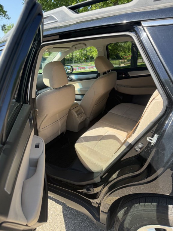 2018 Subaru Outback Image 12