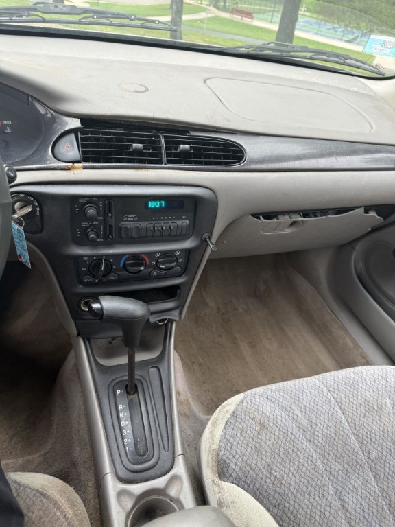 2000 Chevrolet Malibu Image 13