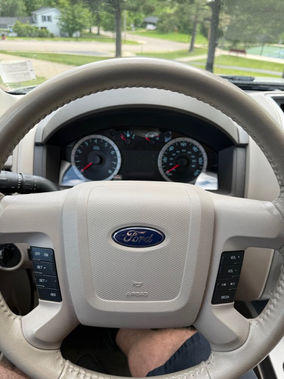 2012 Ford Escape Image 16