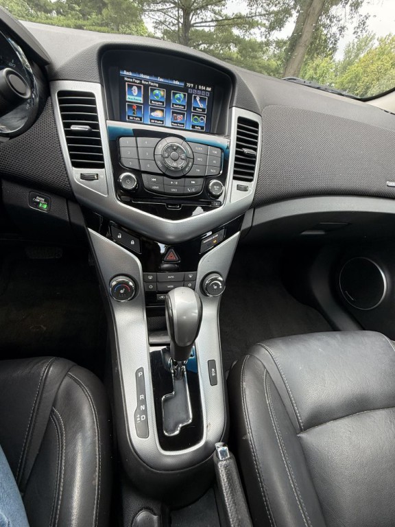 2012 Chevrolet Cruze Image 14