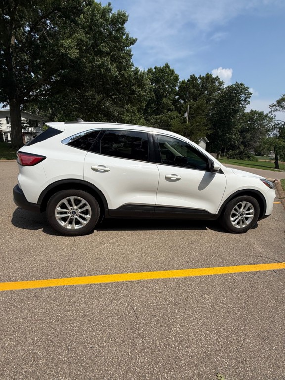 2020 Ford Escape Image 6