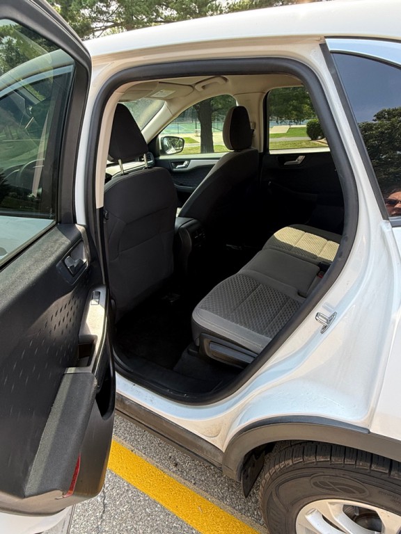 2020 Ford Escape Image 12