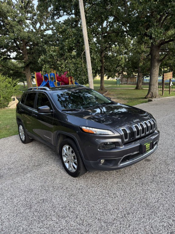 2017 Jeep Cherokee Image 3