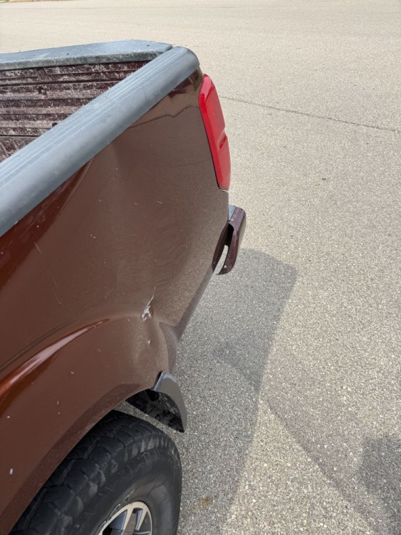 2017 Nissan Frontier Image 9