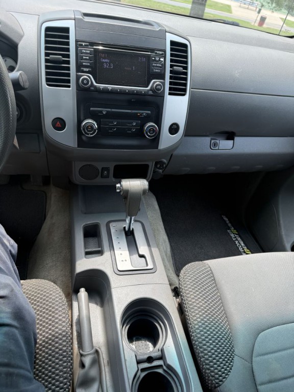 2017 Nissan Frontier Image 18
