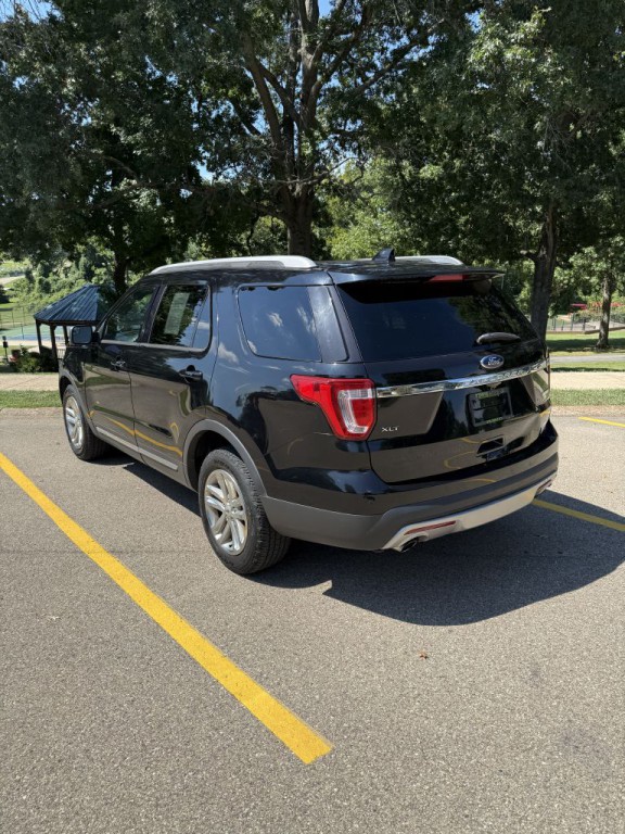 2016 Ford Explorer Image 7