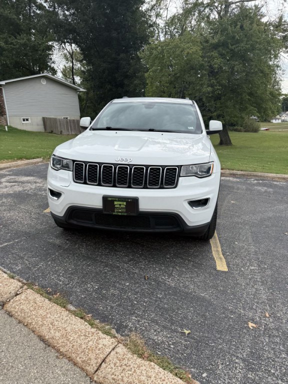 2018 Jeep Grand Cherokee Image 2