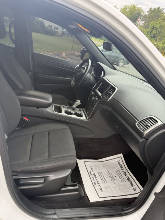 2018 Jeep Grand Cherokee Image 19