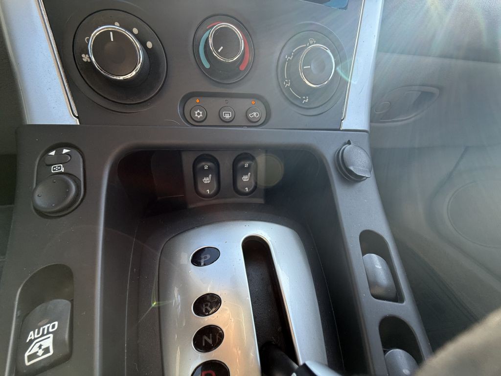 2007 Saturn Vue Image 15