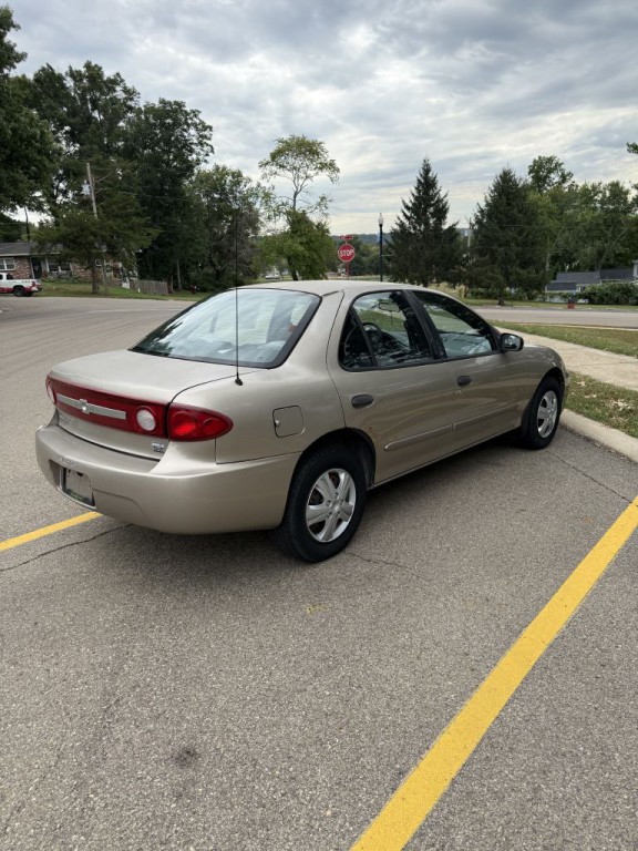 2003 Chevrolet Cavalier Image 5