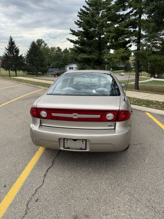 2003 Chevrolet Cavalier Image 6