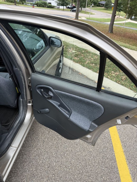 2003 Chevrolet Cavalier Image 14