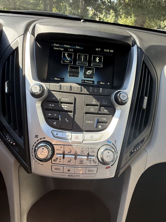 2015 Chevrolet Equinox Image 15
