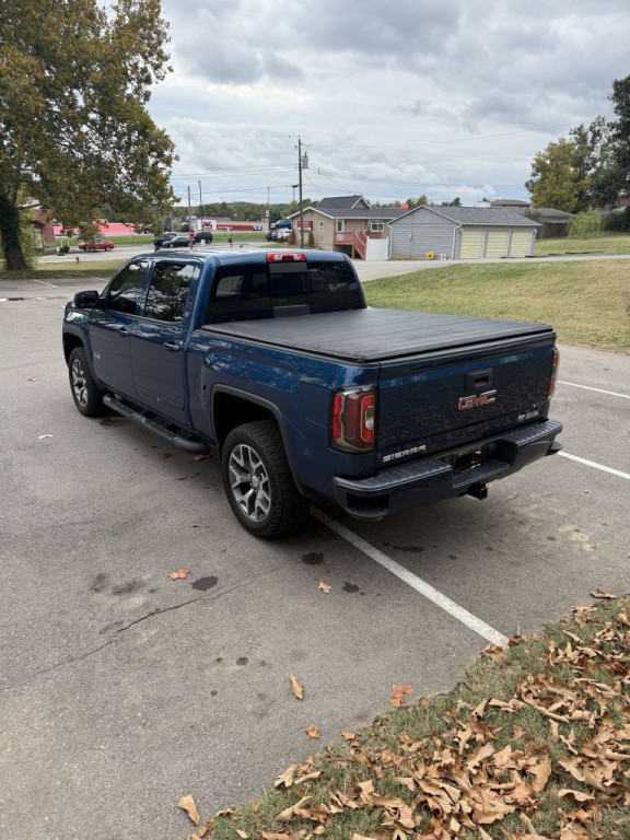 2018 GMC Sierra Image 6