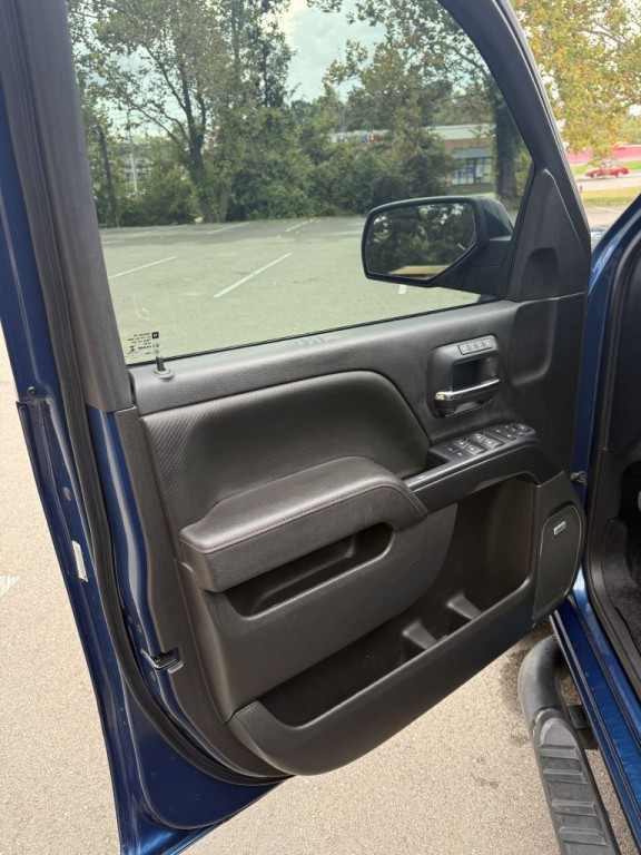 2018 GMC Sierra Image 9