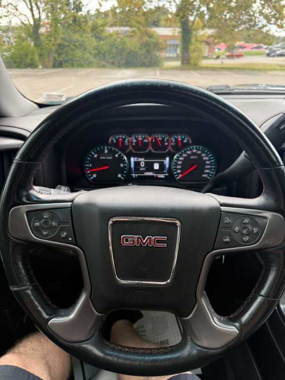 2018 GMC Sierra Image 18