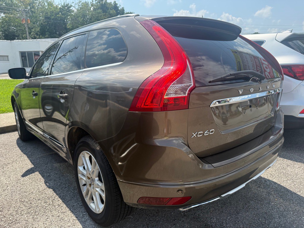 2015 Volvo XC60 Image 3
