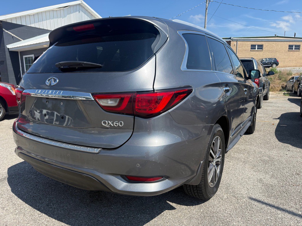 2018 INFINITI QX60 Image 3
