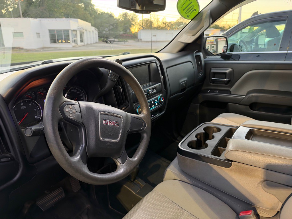 2017 GMC Sierra Image 9
