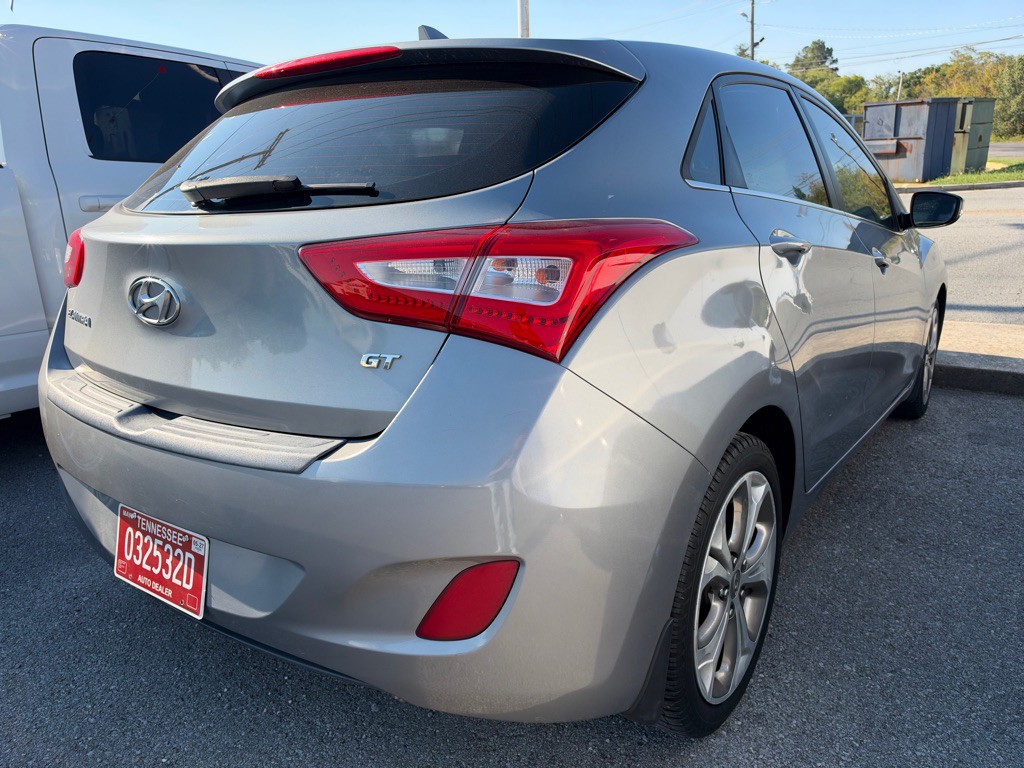 2014 Hyundai Elantra Image 3