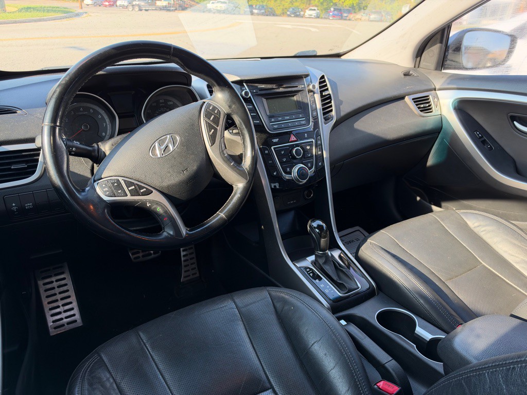 2014 Hyundai Elantra Image 9