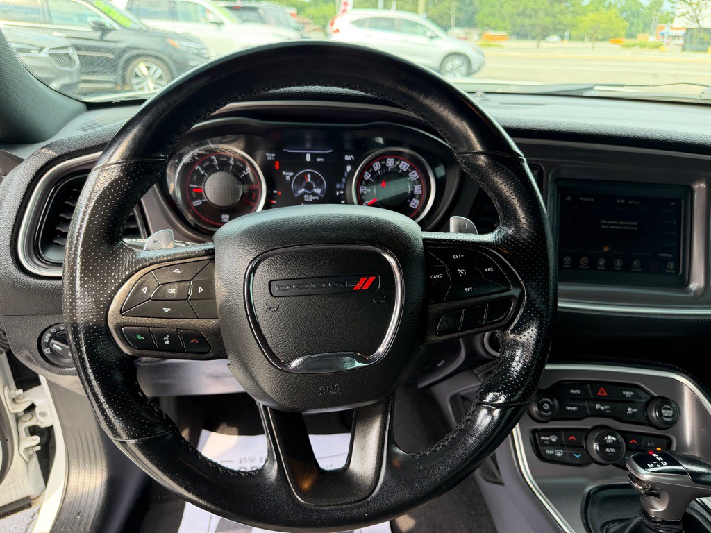 2022 Dodge Challenger Image 18