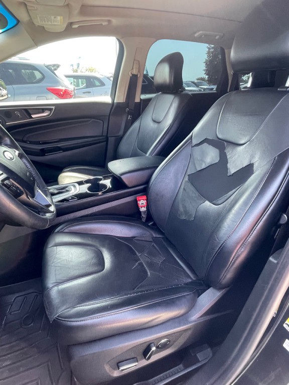 2018 Ford Edge Image 12