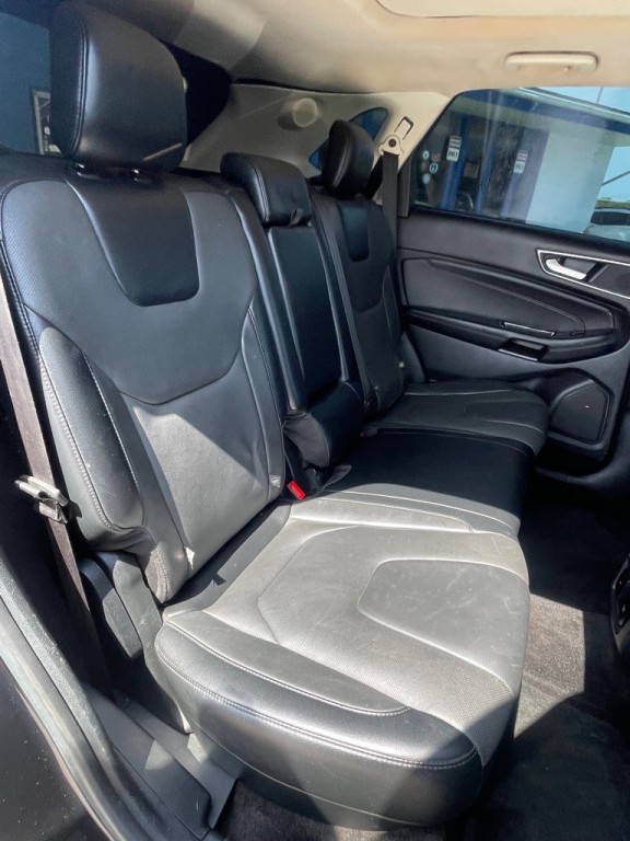 2018 Ford Edge Image 13