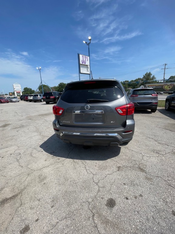 2018 Nissan Pathfinder Image 6
