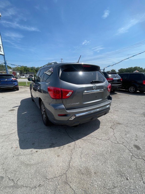 2018 Nissan Pathfinder Image 7