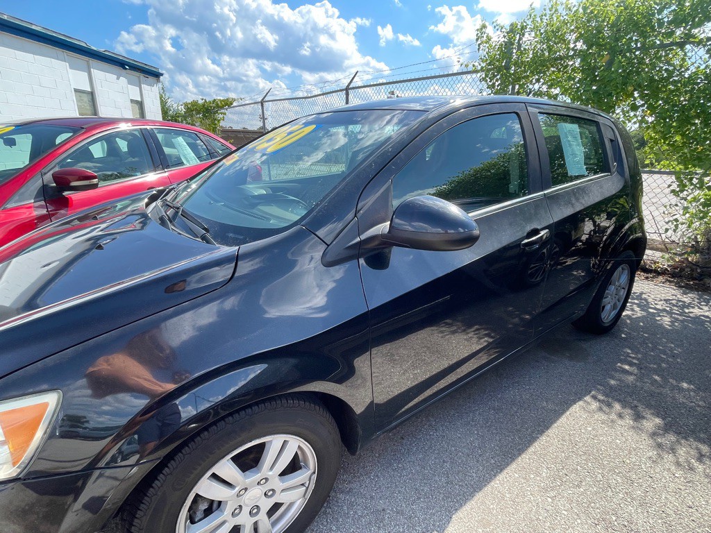 2014 Chevrolet Sonic Image 8