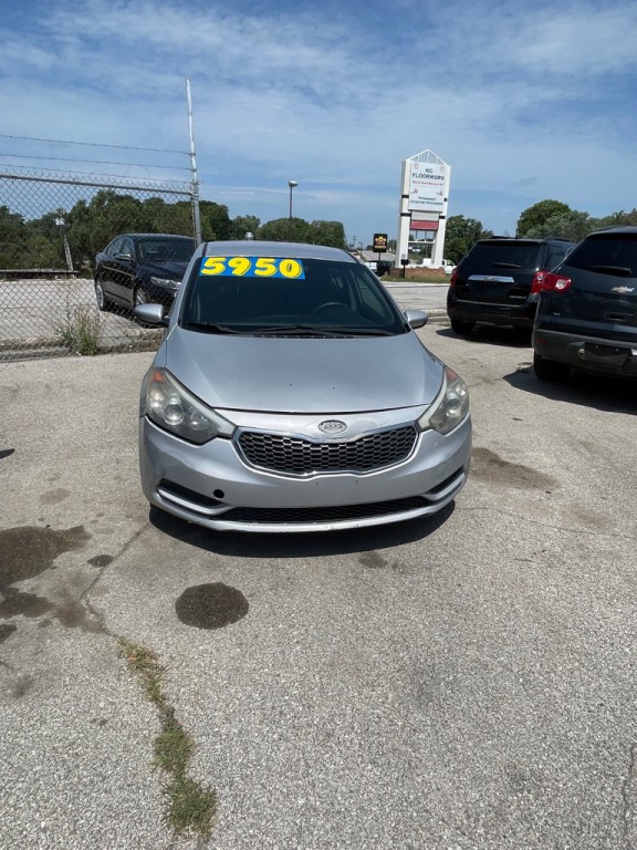 2016 Kia Forte Image 2