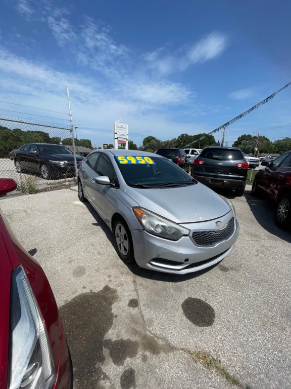 2016 Kia Forte Image 9