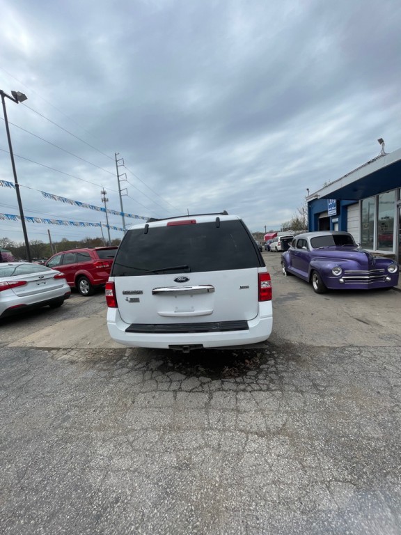 2010 Ford Expedition Image 10