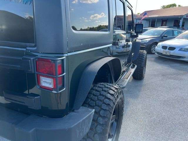 2011 Jeep Wrangler Unlimited Image 6